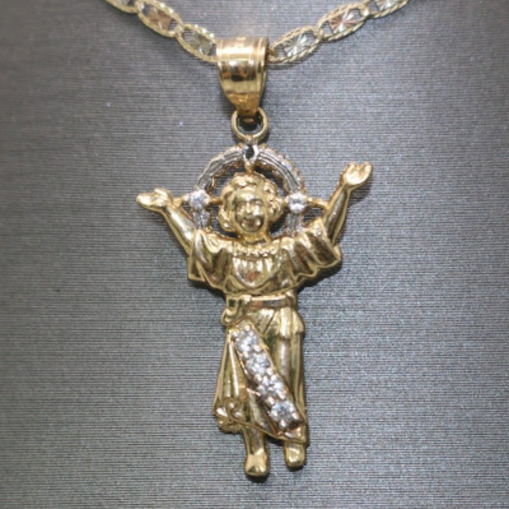 14kt Two-tone Baby Jesus Pendant with 14kt Tri-tone Hollow Trace Chain